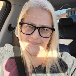 Meet your Posher, Tonya